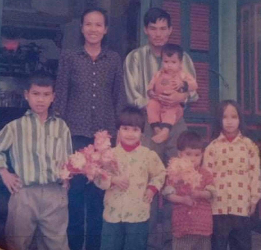 Những bức thư chân thực, cảm động của công nhân gửi đến gia đình Những bức thư chân thực, cảm động của công nhân gửi đến gia đình