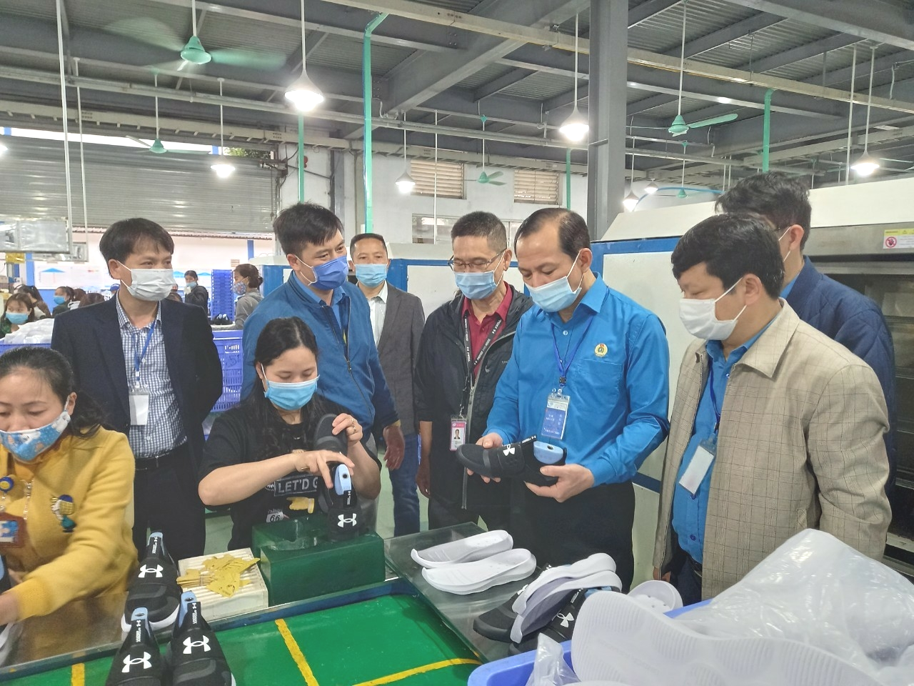 Vai trò của đội ngũ CNVCLĐ trong sự nghiệp công nghiệp hóa, hiện đại hóa quê hương Thanh Hóa Vai trò của đội ngũ CNVCLĐ trong sự nghiệp công nghiệp hóa, hiện đại hóa quê hương Thanh Hóa