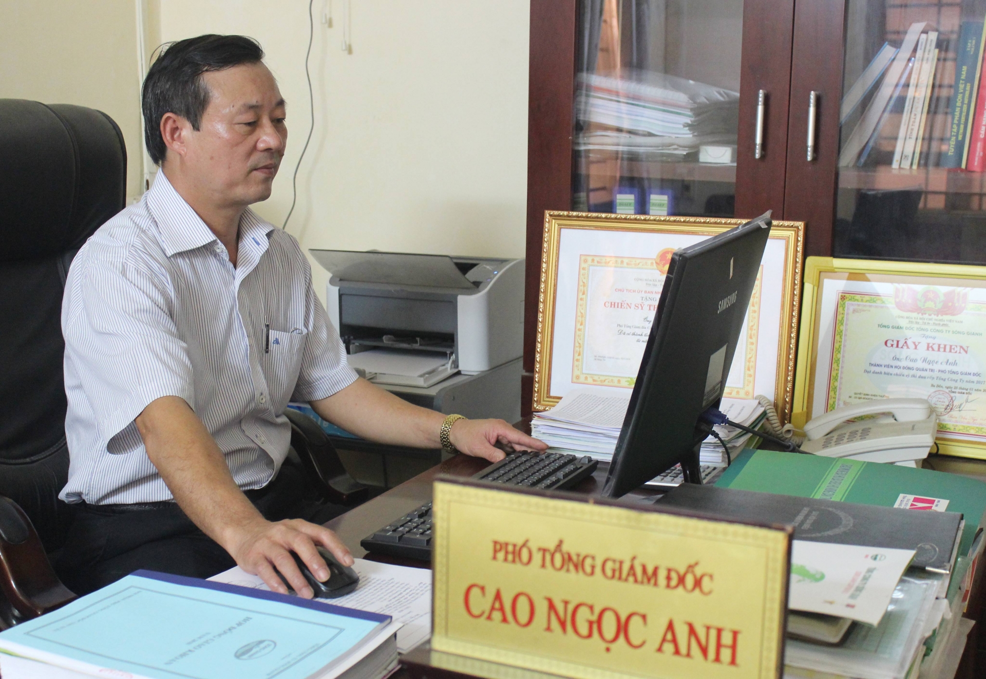 Đoàn viên, người lao động Quảng Bình thi đua làm theo lời Bác Đoàn viên, người lao động Quảng Bình thi đua làm theo lời Bác