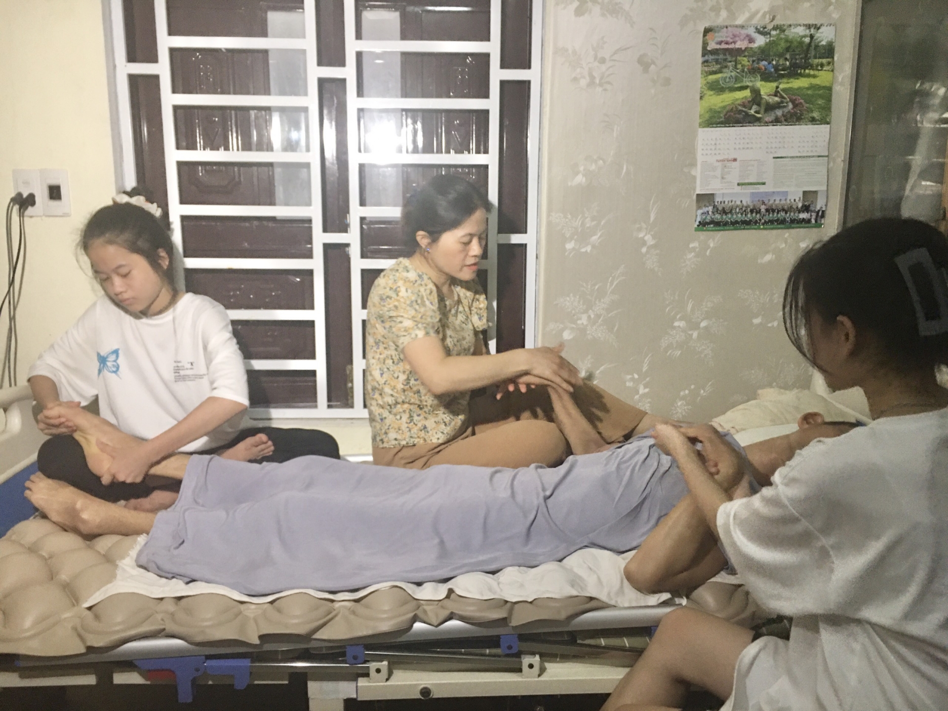 Vượt lên hoàn cảnh để làm tròn nhiệm vụ Vượt lên hoàn cảnh để làm tròn nhiệm vụ