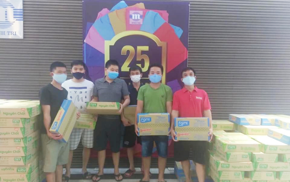 Nghệ An: Công nhân lao động yên tâm '3 tại chỗ" Nghệ An: Công nhân lao động yên tâm '3 tại chỗ"