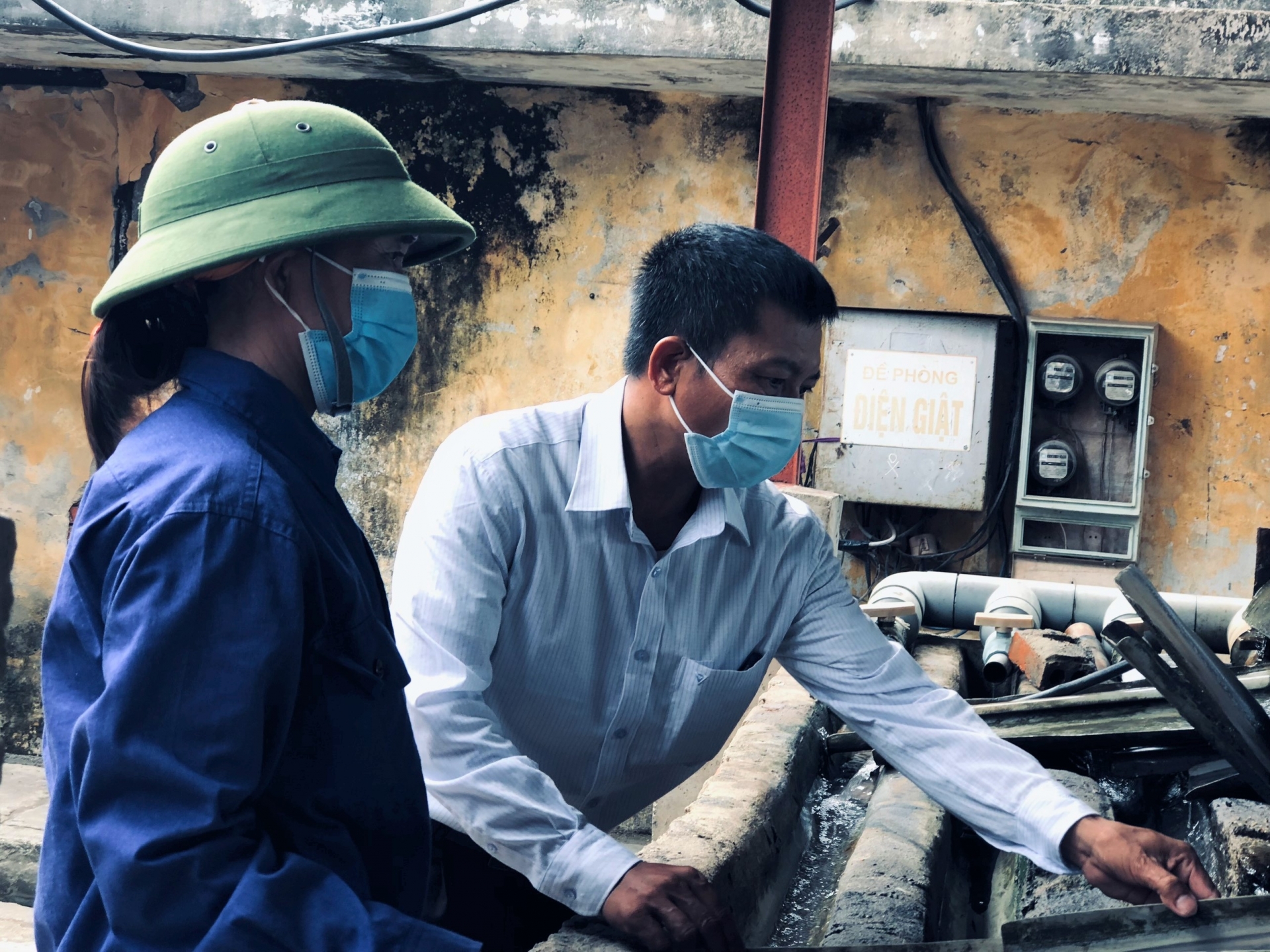 Chủ tịch Công đoàn tận tụy với người lao động Chủ tịch Công đoàn tận tụy với người lao động