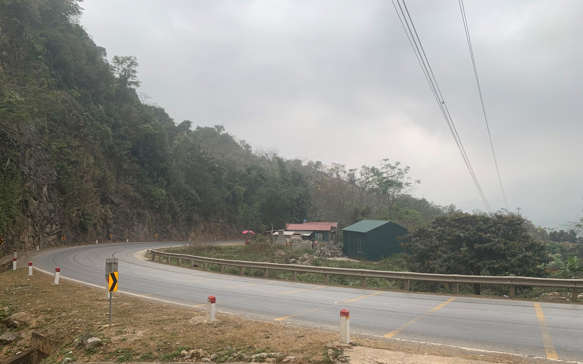 nguy co tngt tu nhung deo doc va khuc cua tu than tren quoc lo 6