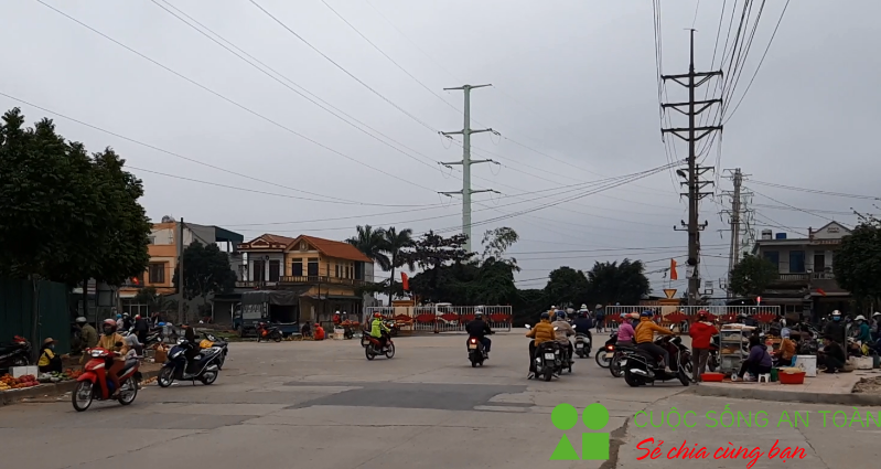 Công nhân KCN Gián Khẩu làm gì để bảo vệ mình trước dịch viêm phổi corona? cong nhan kcn gian khau tu bao ve minh truoc dich corona