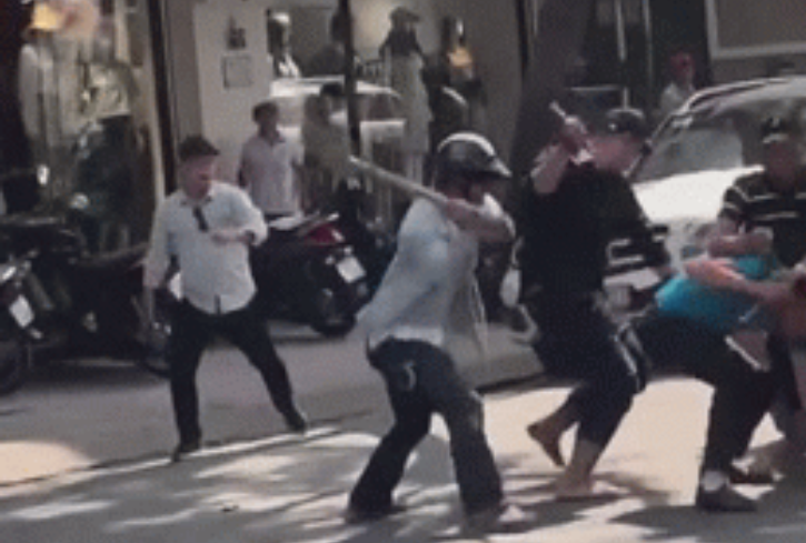 nghi an can bo benh vien phoi tinh thai binh bi dau doc tu vong