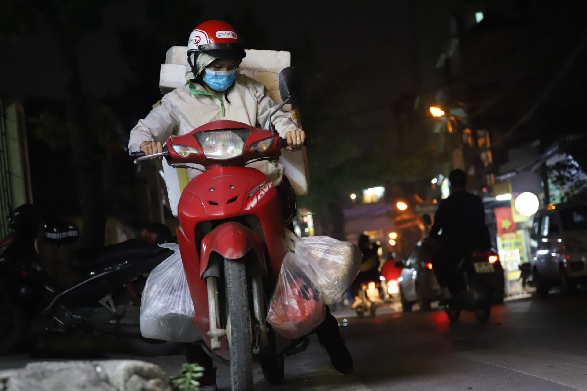 Nguy cơ người lao động BV Tuệ Tĩnh không được nhận lương tháng 11, dù chỉ là 50% Nguy cơ người lao động BV Tuệ Tĩnh không được nhận lương tháng 11, dù chỉ là 50%