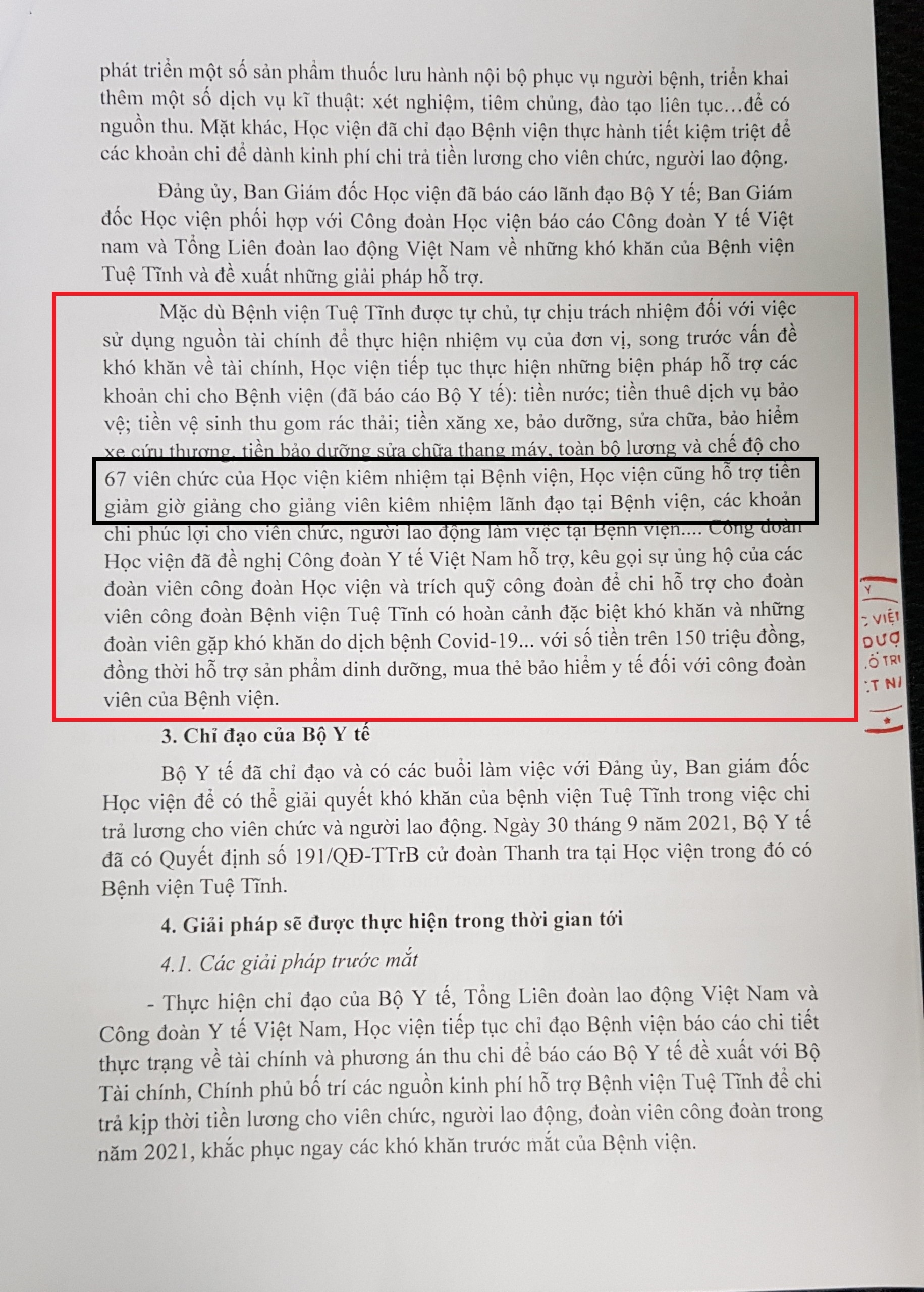Bao giờ mới chấm dứt tình trạng: Bệnh viện nợ lương, nhân viên y tế đi bán rau mưu sinh