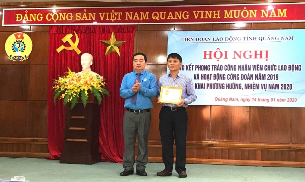 cong doan tinh quang nam nhan co don vi xuat sac cua tong lien doan lao dong viet nam