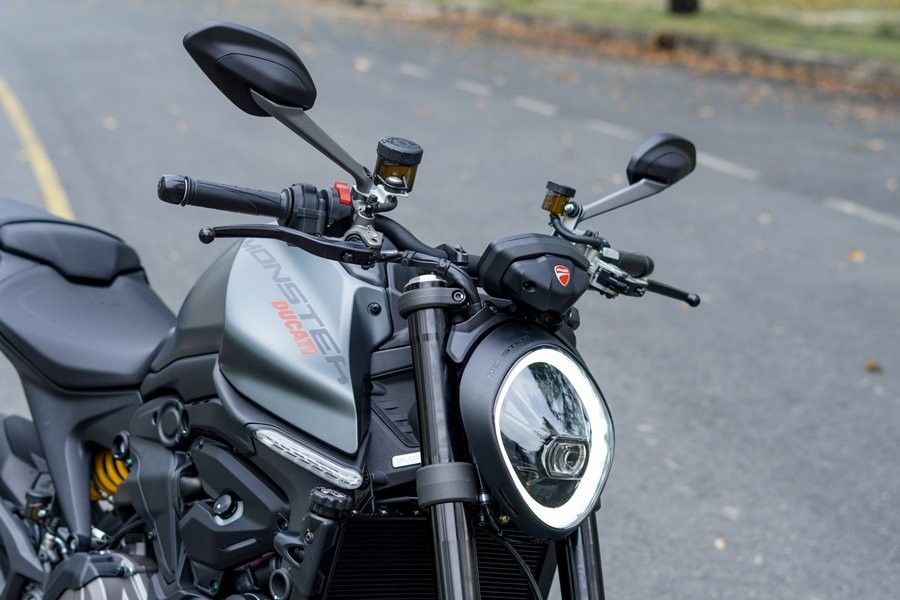 Ducati Monster 937 mới về Việt Nam, giá 439 triệu đồng