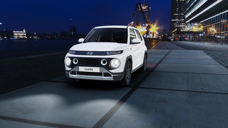 Xe gầm cao tí hon Hyundai Casper có thêm phiên bản xe van