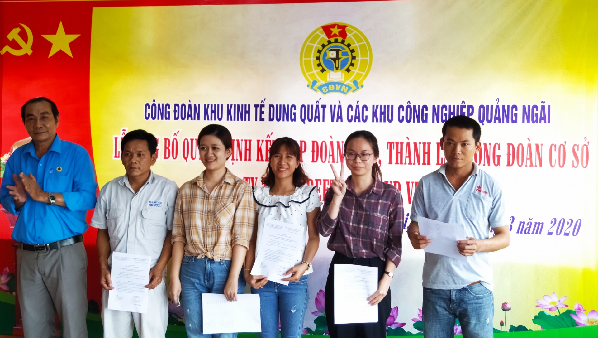 Kết nạp đoàn viên, thành lập CĐCS Công ty TNHH Freetex Group Việt Nam ket nap doan vien thanh lap cdcs cong ty tnhh freetex group viet nam