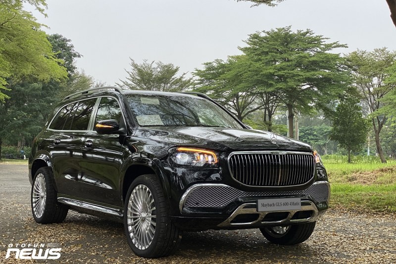 Rộ thông tin Mercedes-Maybach GLS480 chỉ hơn 8 tỷ đồng, cạnh tranh Lexus LX600 VIP Rộ thông tin Mercedes-Maybach GLS480 chỉ hơn 8 tỷ đồng, cạnh tranh Lexus LX600 VIP