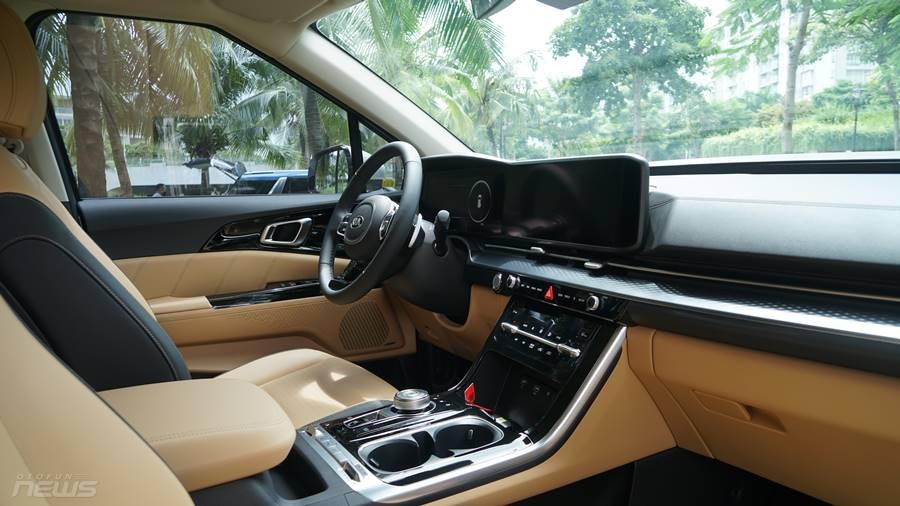 Nhìn lại một năm của Kia Carnival