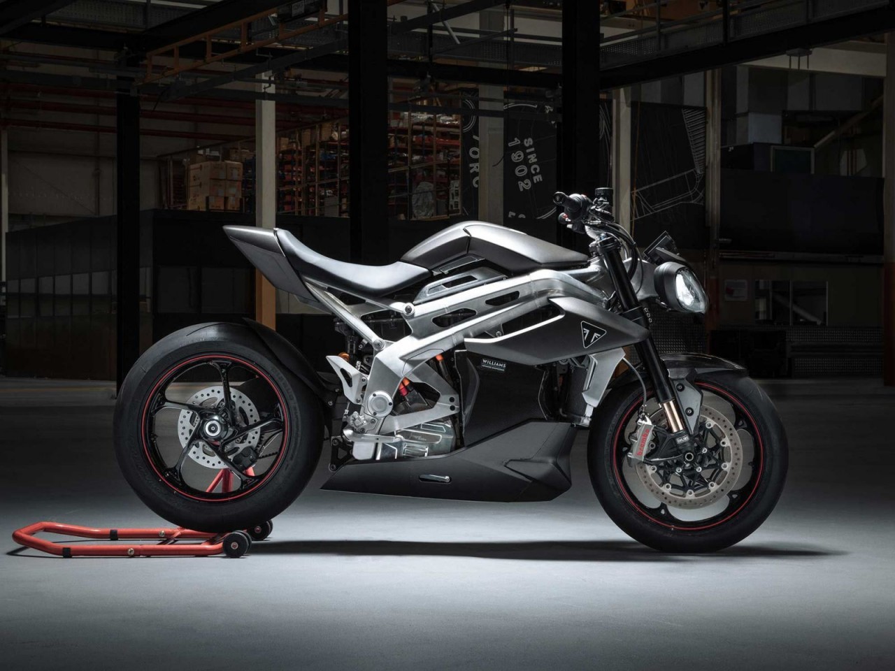 Triumph chuẩn bị sản xuất mẫu mô tô điện đầu tiên của hãng Triumph chuẩn bị sản xuất mẫu mô tô điện đầu tiên của hãng