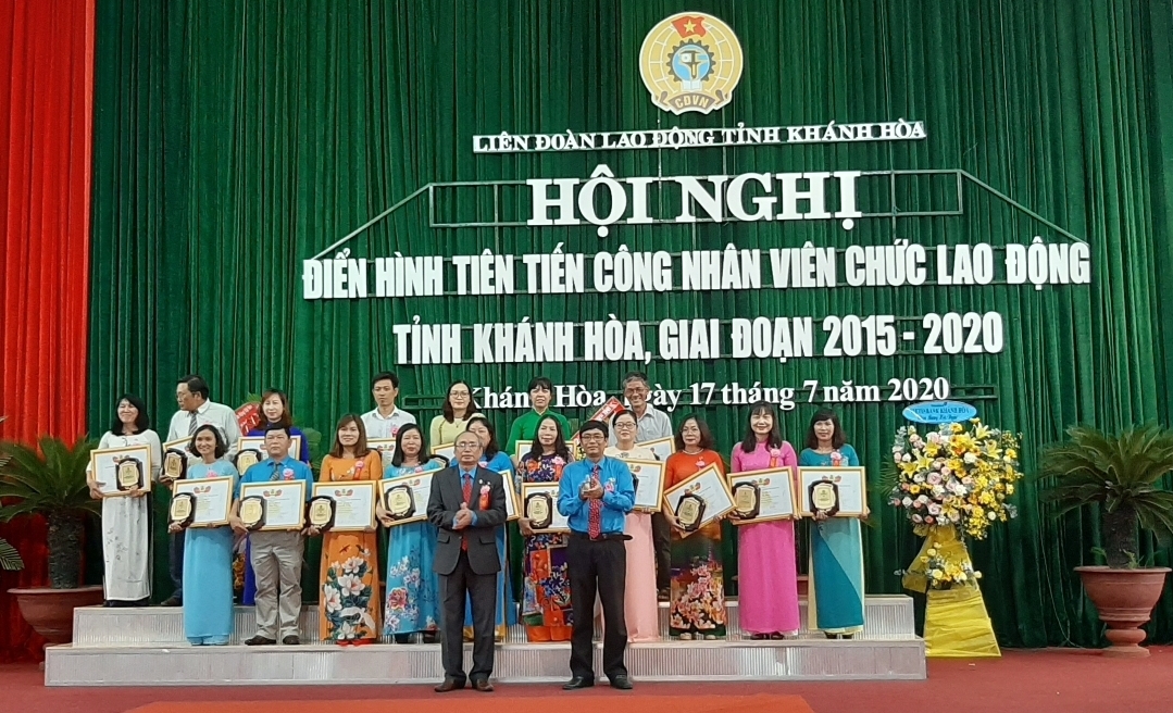 Công đoàn Khánh Hòa: Biểu dương 80 tập thể, 163 cá nhân tiêu biểu
