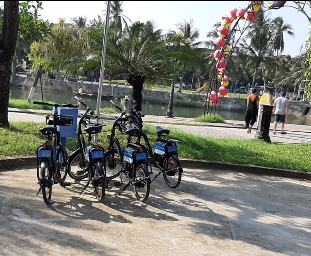 xe dap chia se cong dong o thanh pho hoi an dang gong