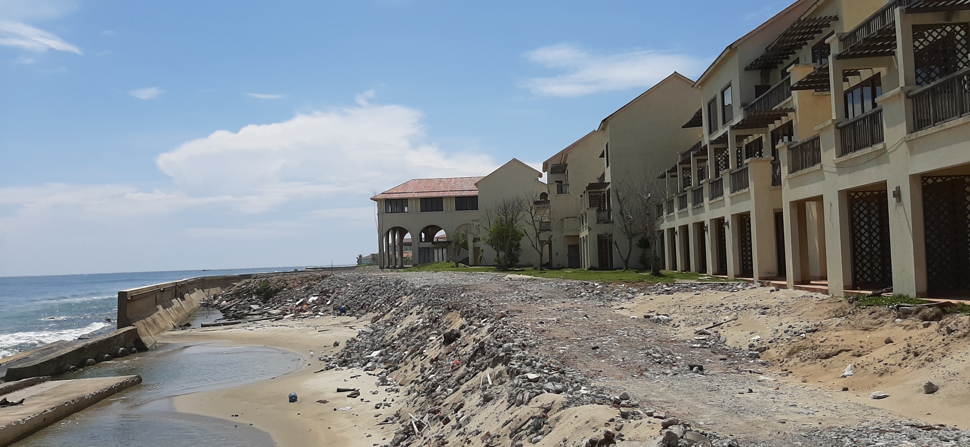 ke bien mem ke bien cung kho dung vung dai lau truoc song bien