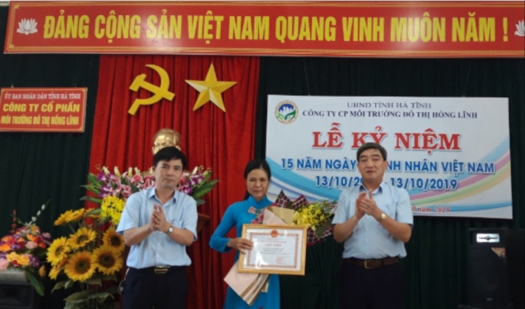 Vinh danh gương “Người tốt, việc tốt” và “Cảm ơn người lao động” vinh danh guong nguoi tot viec tot va cam on nguoi lao dong