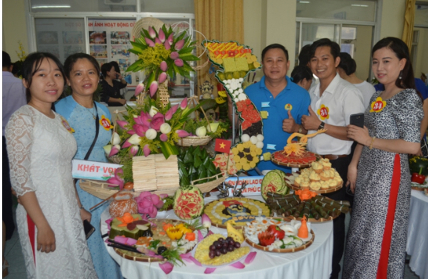 hoi thi cam hoa nghe thuat va bay mam banh truyen thong