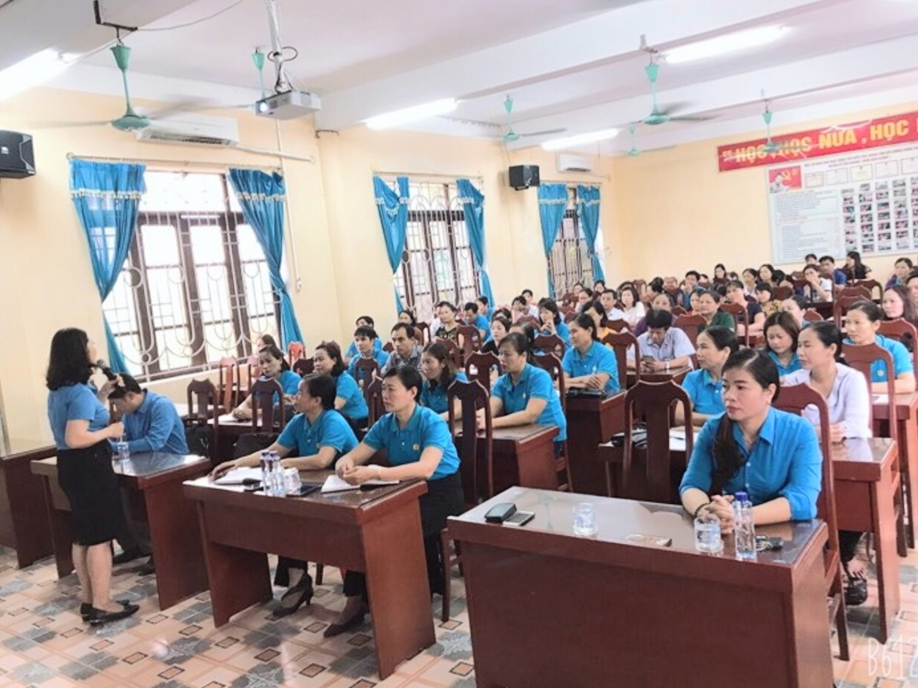 tap huan cong tac binh dang gioi va so ket hoat dong cong doan