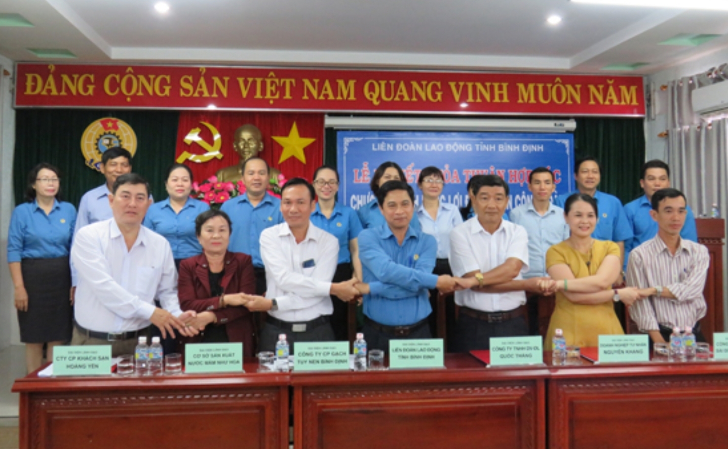 Hợp tác với 6 doanh nghiệp về chương trình "Phúc lợi cho đoàn viên CĐ" hop tac voi 6 doanh nghiep ve chuong trinh phuc loi cho doan vien cd