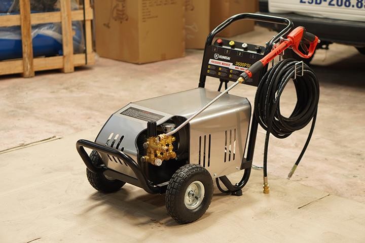 Địa chỉ bán máy rửa xe cao áp chính hãng, giá tốt nhất