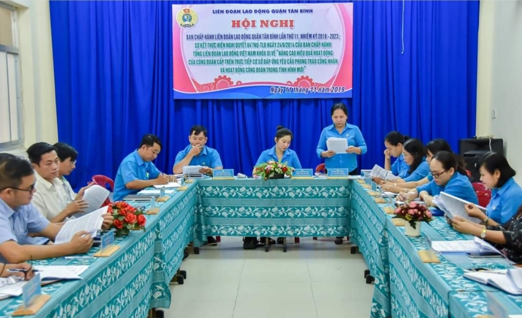 Nâng cao hiệu quả hoạt động Công đoàn quận trong tình hình mới nang cao hieu qua hoat dong cong doan quan trong tinh hinh moi