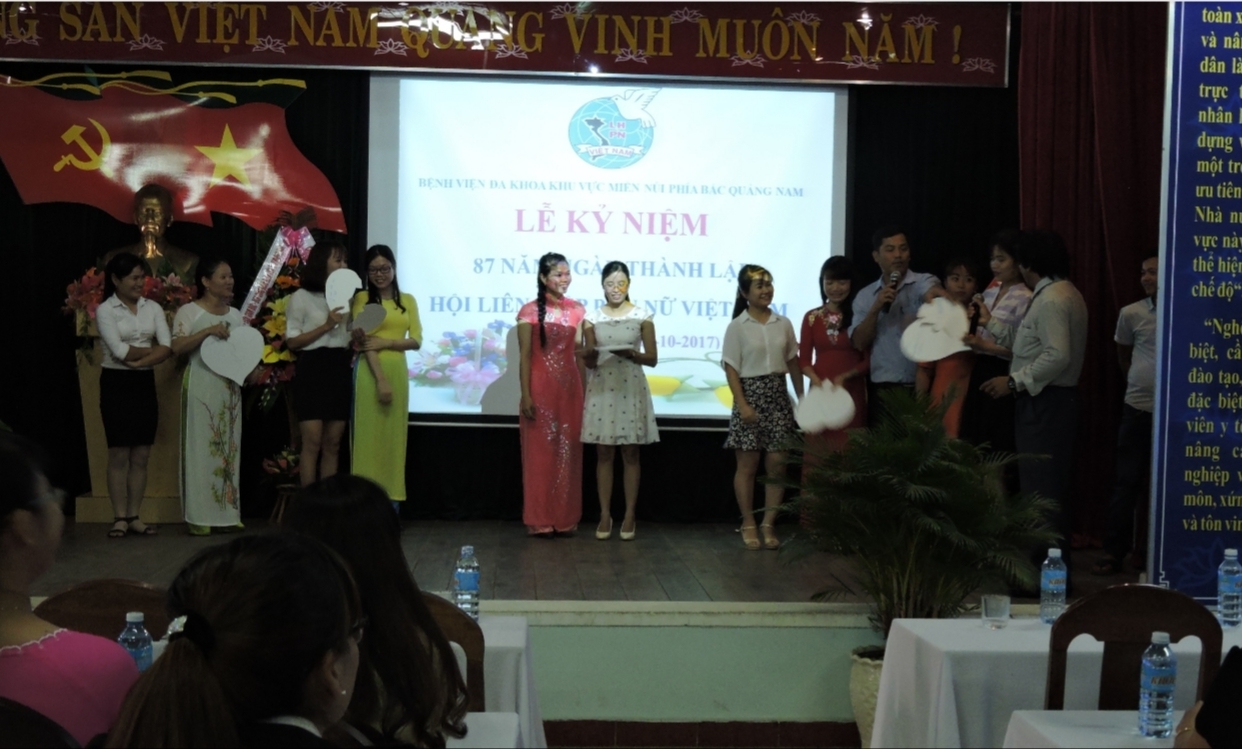 Thi đua để gắn kết đoàn viên, người lao động với tổ chức Công đoàn thi dua de gan ket doan vien nguoi lao dong voi to chuc cong doan