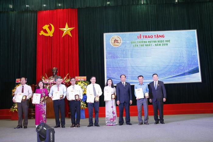 lap dan cho trung trang thiet bi bang nhung giai phap sang kien