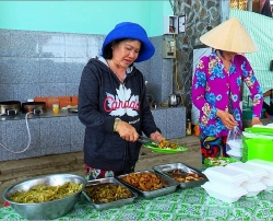 Lan tỏa những bữa ăn miễn phí cho người khó khăn