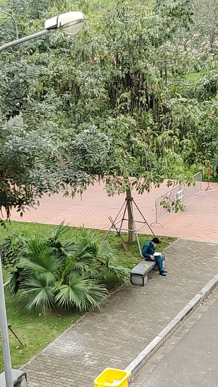 "Bí mật" bên trong khu "nghỉ dưỡng" của các công dân đi cách ly bi mat ben trong khu nghi duong cua cac cong dan di cach ly