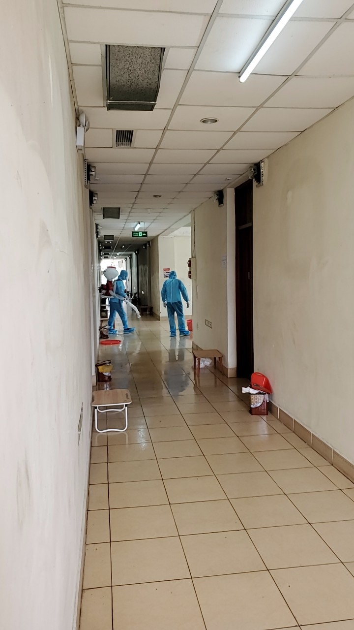 "Bí mật" bên trong khu "nghỉ dưỡng" của các công dân đi cách ly bi mat ben trong khu nghi duong cua cac cong dan di cach ly