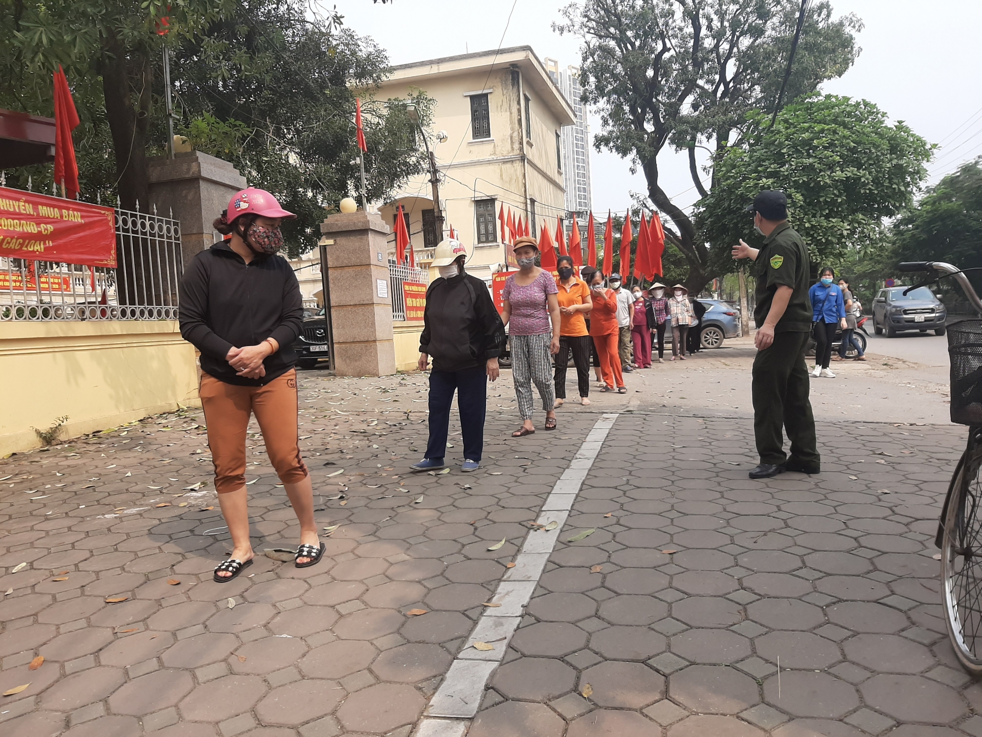 hat gao nghia tinh tiep tuc den voi nguoi kho khan tai kim giang ha noi