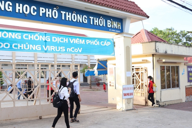 Ngày đầu Hà Nội đi học lại, 3 học sinh bị sốt, phải cách ly ngay dau ha noi di hoc lai 3 hoc sinh bi sot phai cach ly
