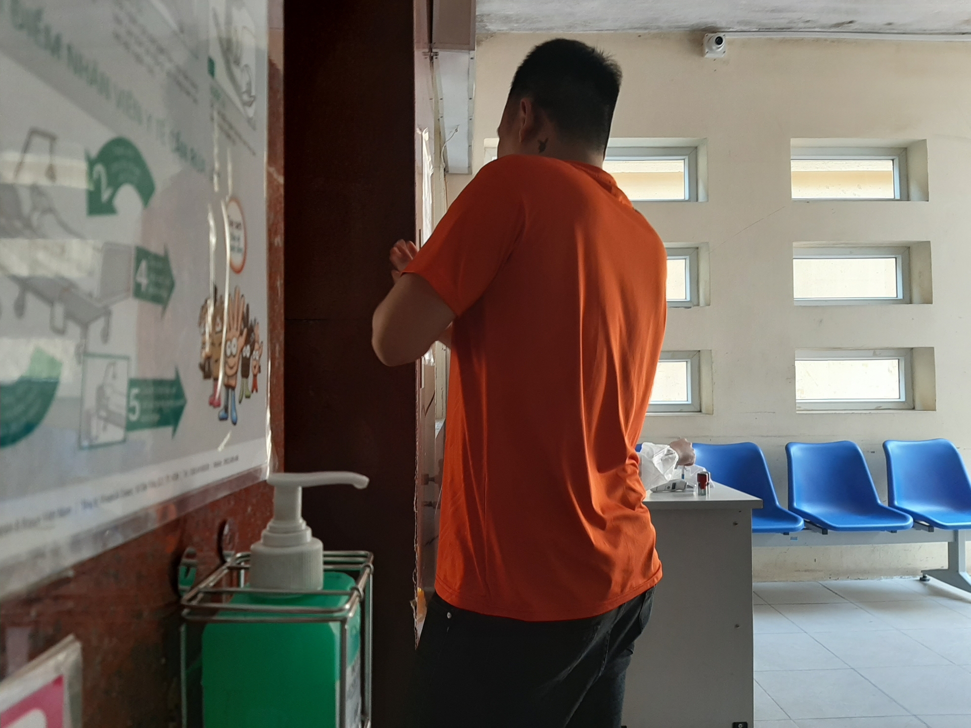 Bệnh viện E, đóng dấu xác nhận người đến viện trong điều kiện sức khỏe đảm bảo benh vien e dong dau xac nhan nguoi den vien trong dieu kien suc khoe dam bao