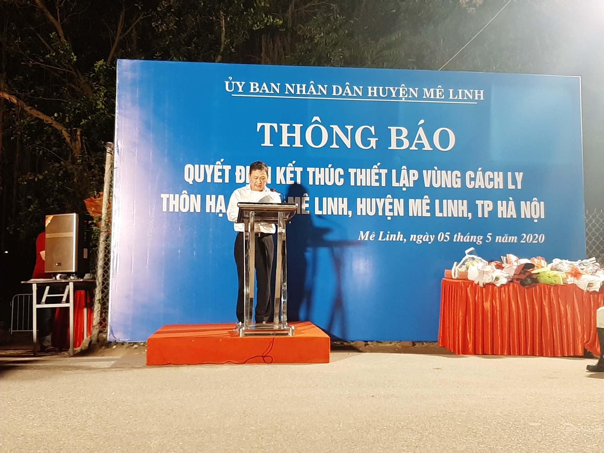 Thôn Hạ Lôi chính thức kết thúc lệnh cách ly sau 28 ngày phong tỏa thon ha loi chinh thuc ket thuc lenh cach ly sau 28 ngay phong toa