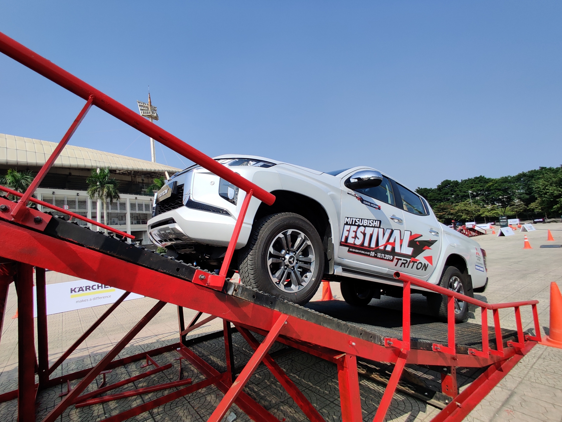 Mitsubishi Triton 2020 trình làng, giá cao nhất 865 triệu mitsubishi triton 2020 an toan nhat phan khuc gia cao nhat 865 trieu