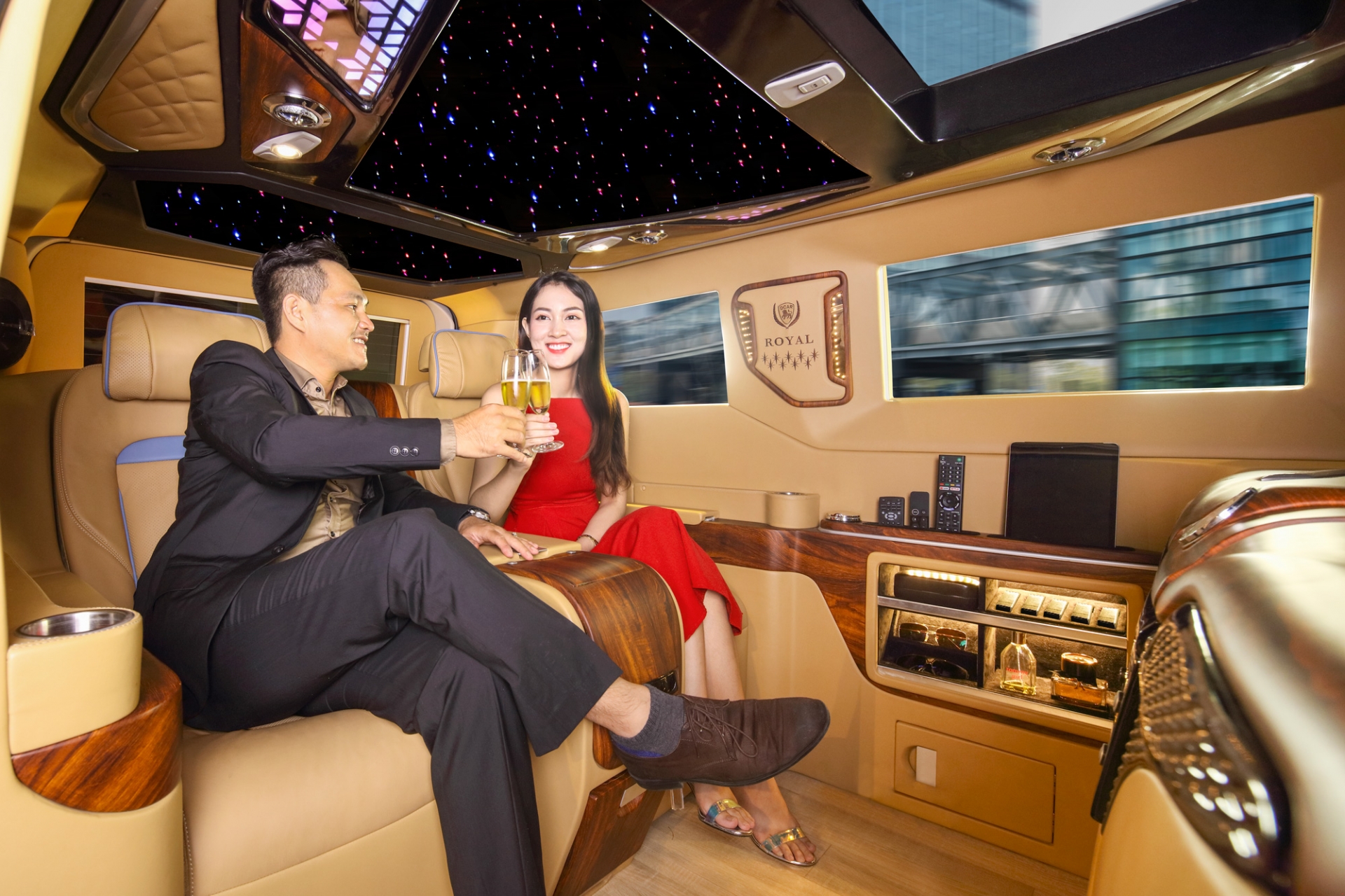 Dcar Royal lấy cảm hứng từ Rolls Royce Cullinan dcar royal lay cam hung tu rolls royce cullinan