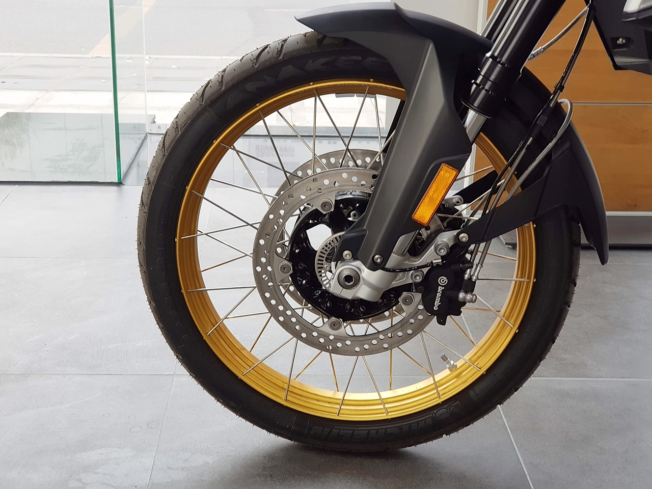 Cận cảnh 'xe phượt' BMW F850 GS can canh xe phuot bmw f850 gs