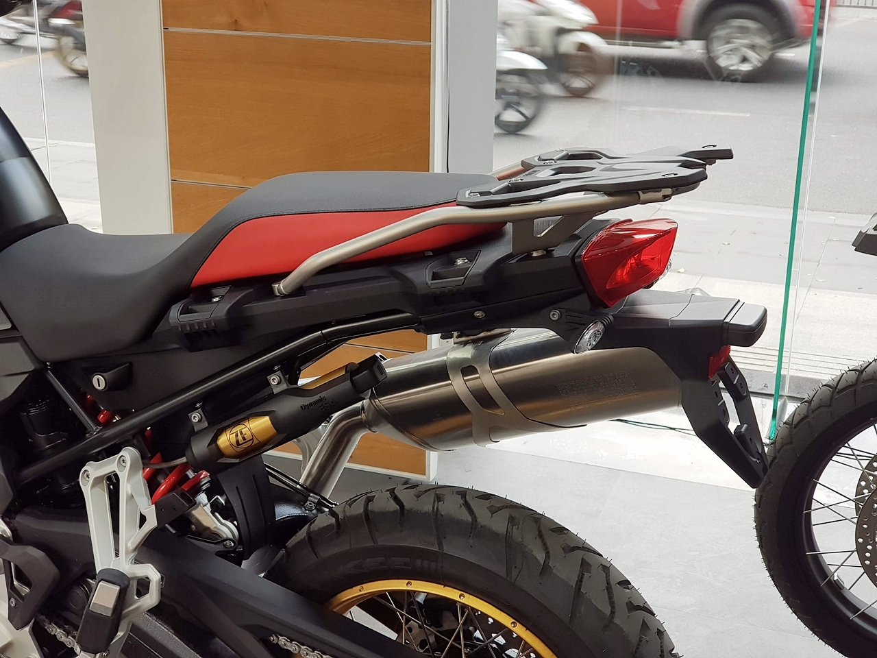 Cận cảnh 'xe phượt' BMW F850 GS can canh xe phuot bmw f850 gs