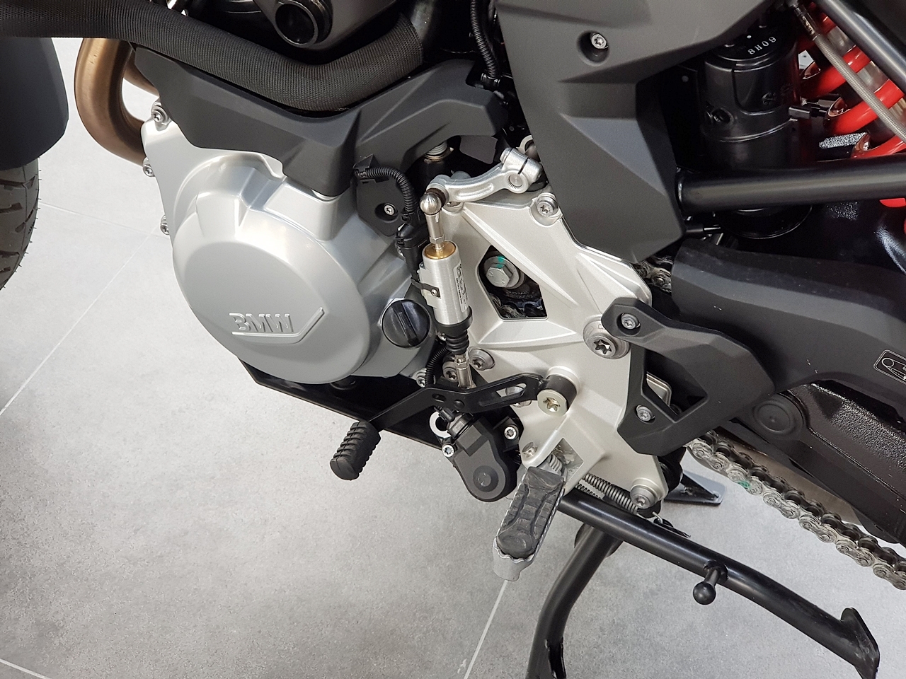 Cận cảnh 'xe phượt' BMW F850 GS can canh xe phuot bmw f850 gs