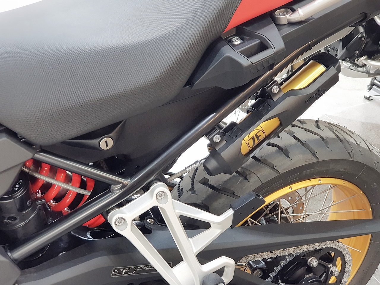 Cận cảnh 'xe phượt' BMW F850 GS can canh xe phuot bmw f850 gs