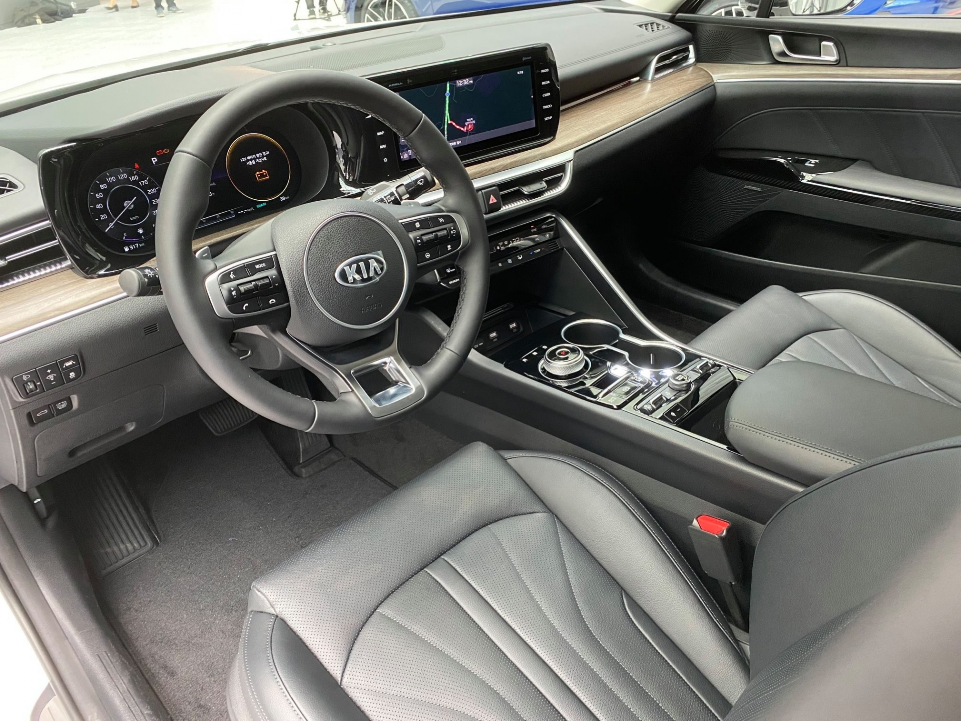 Ảnh thực tế Kia Optima thế hệ mới vừa ra mắt anh thuc te kia optima the he moi vua duoc ra mat