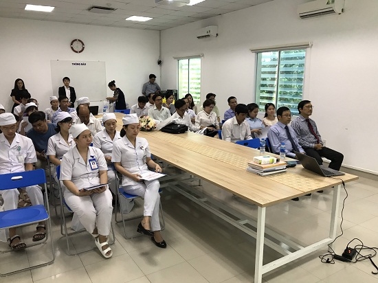 benh vien medic ca mau 100 nguoi lao dong duoc dong bao hiem xa hoi