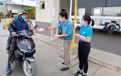 tra vinh chu dong phong ngua dich cho can bo cong nhan vien va khach hang