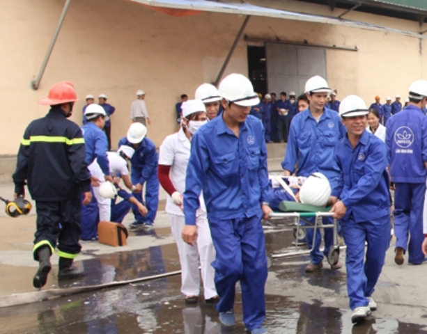 Đảm bảo an toàn cho người lao động để tạo dựng văn hóa doanh nghiệp dam bao an toan cho nguoi lao dong de tao dung van hoa doanh nghiep