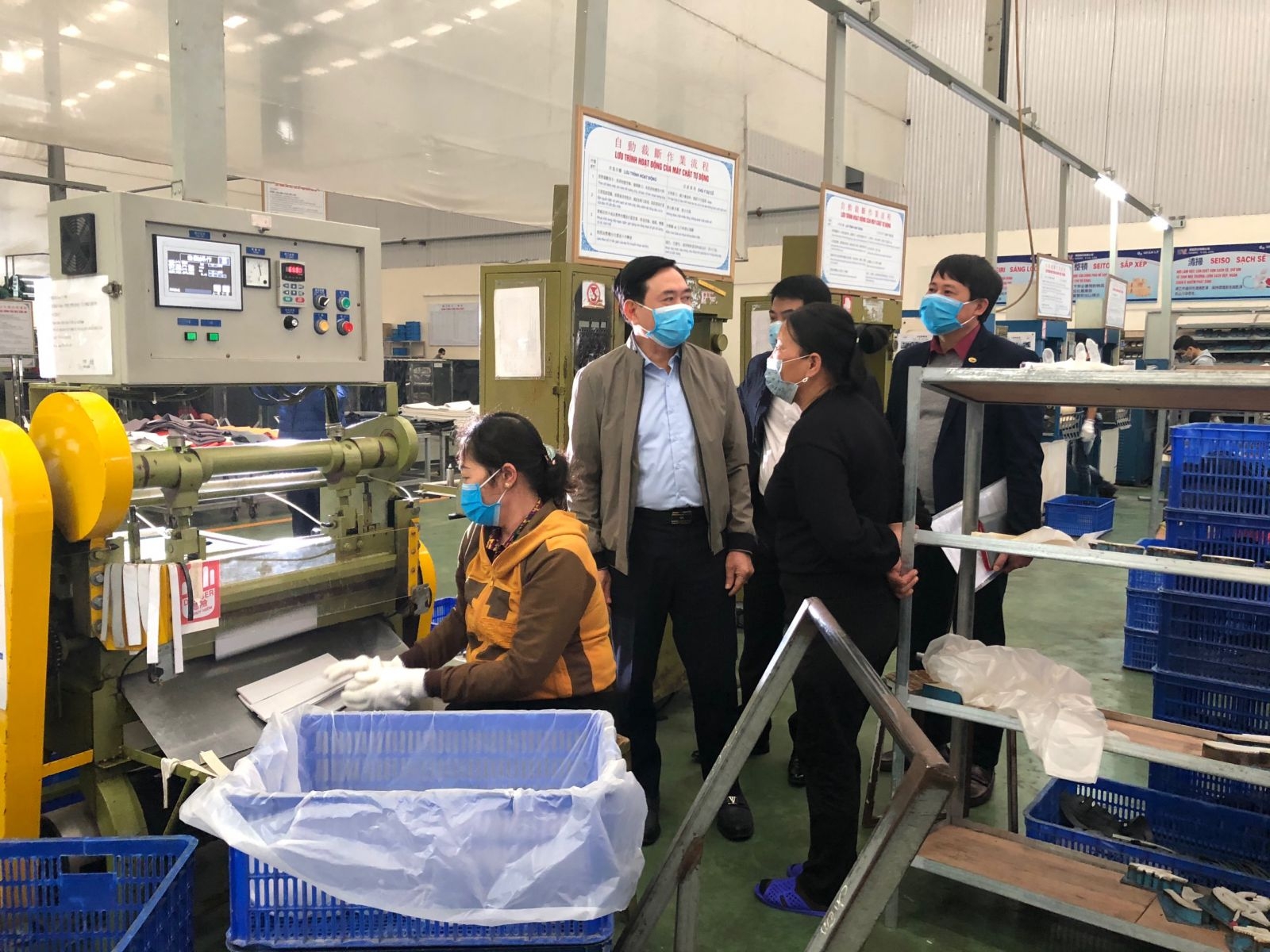 Không lơ là trong công tác phòng dịch Covid-19 khong lo la trong cong tac phong dich covid 19