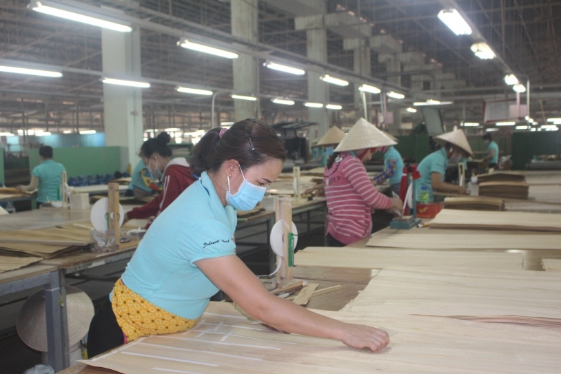 Chia sẻ khó khăn với doanh nghiệp và người lao động trong mùa dịch chia se kho khan voi doanh nghiep va nguoi lao dong trong mua dich