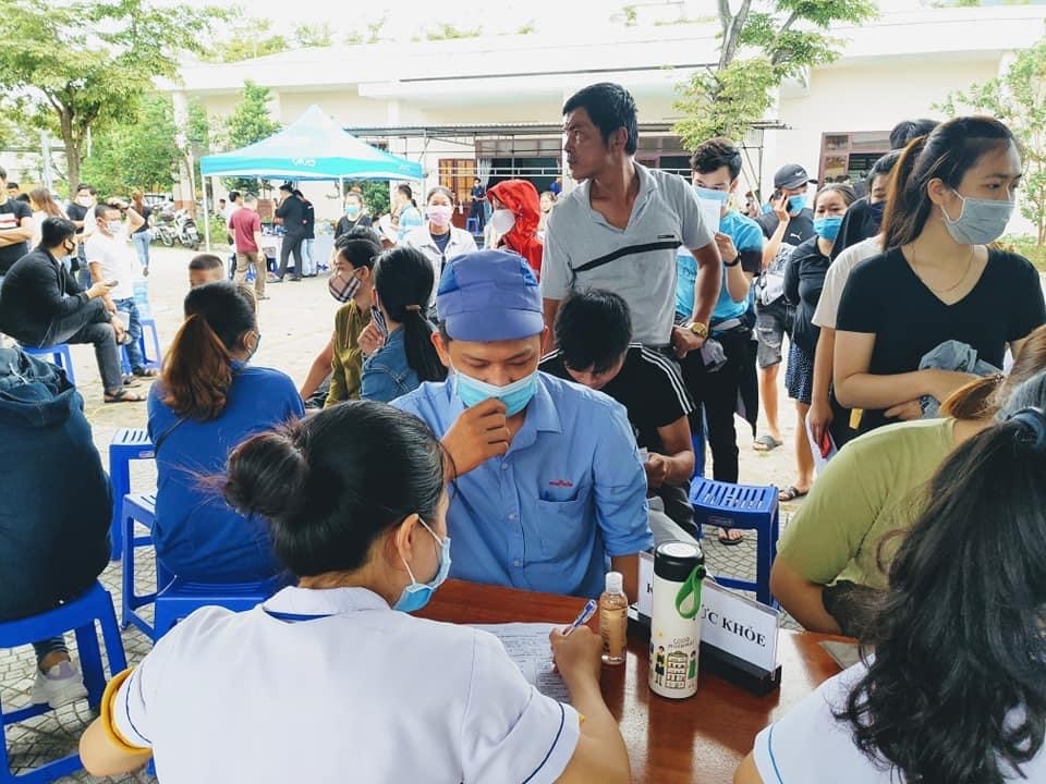 "Ngày hội hiến máu tình nguyện 2020” - Tháng Năm đầy cảm xúc ngay hoi hien mau tinh nguyen 2020 thang nam day cam xuc