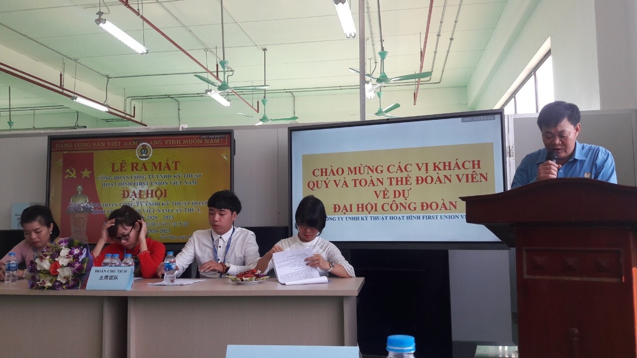 Thành lập thêm công đoàn cơ sở và kết nạp 45 đoàn viên mới thanh lap them cong doan co so va ket nap 45 doan vien moi